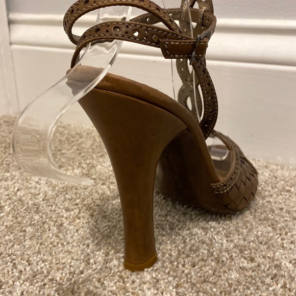 Bottega veneta ankle wrap t-strap sandals. Size 39 - Picture 4 of 16